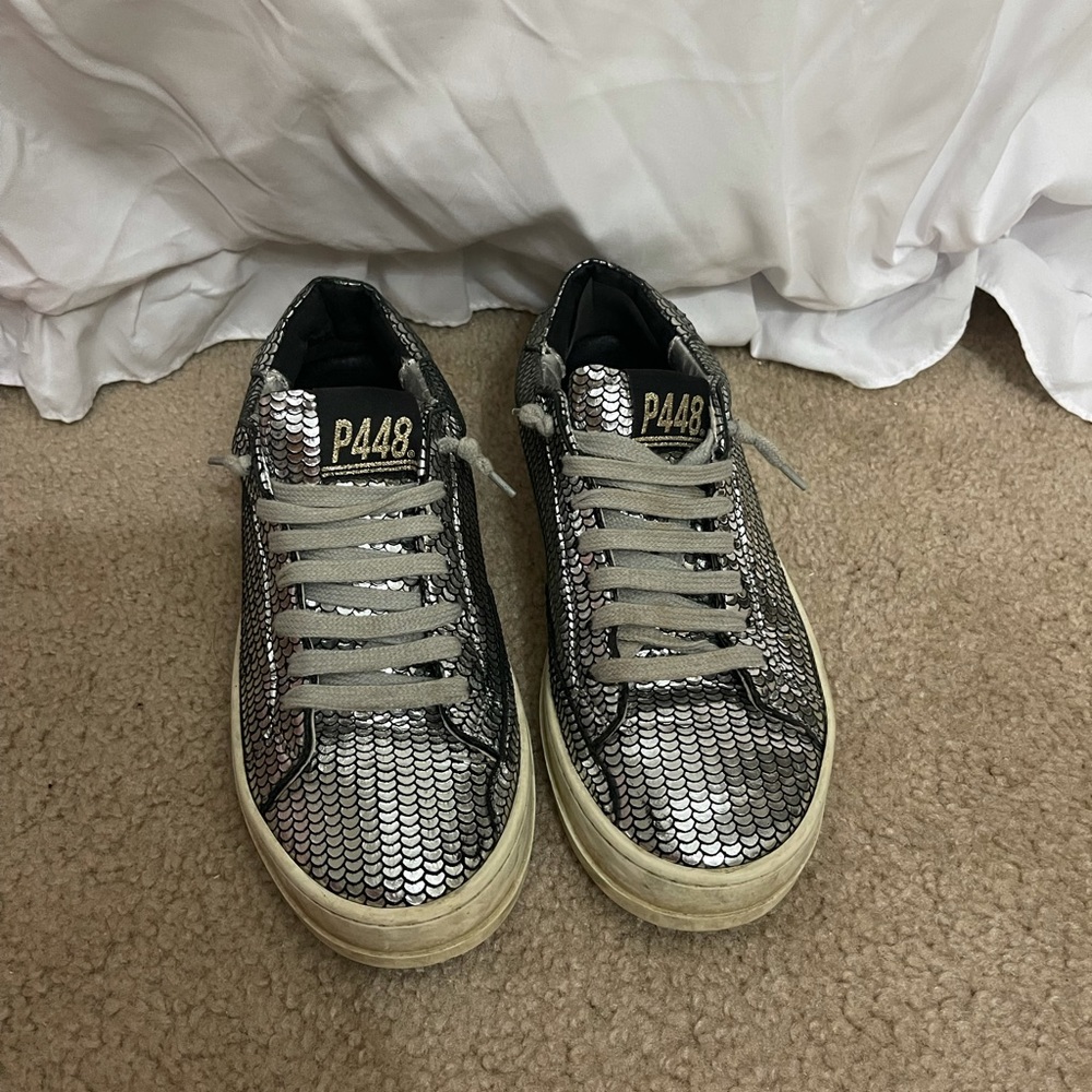 silver and black pp48